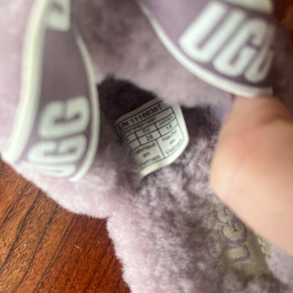 Ugg Girls Purple Oh Yeah Fuzzy Slides- Size 9 - Picture 5 of 9